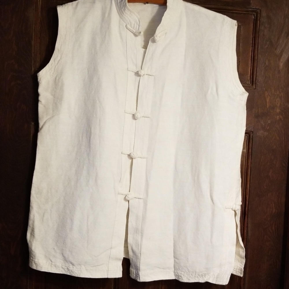 ASIAN RAW SILK TOP W/FROG CLOSURES.GORGEOUS!